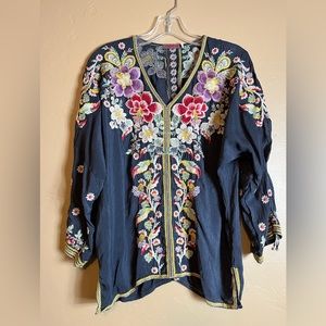 Johnny was womens shirt size small